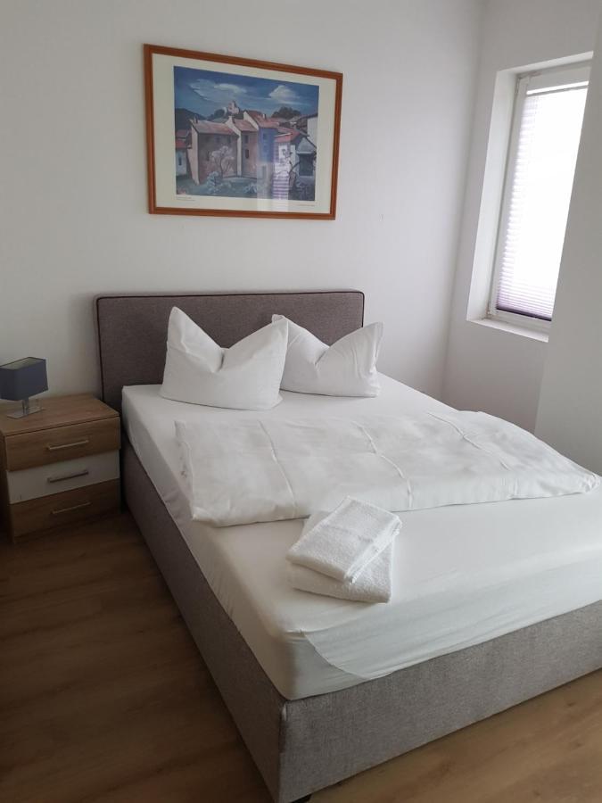 Hotel Zur Altstadt Calbe Eksteriør bilde